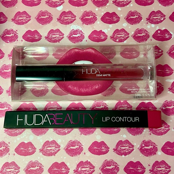 COPY - BACK IN STOCK HUDA BEAUTY Lip Duo - Picture 2 of 9